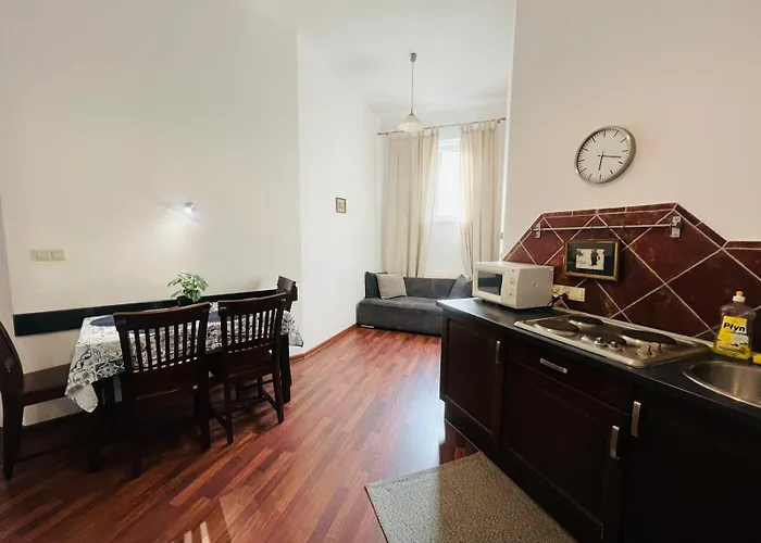 Old Town 2 Apartment *